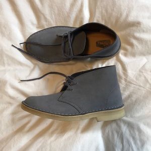 Clark’s desert boots, light grey blue sz 7